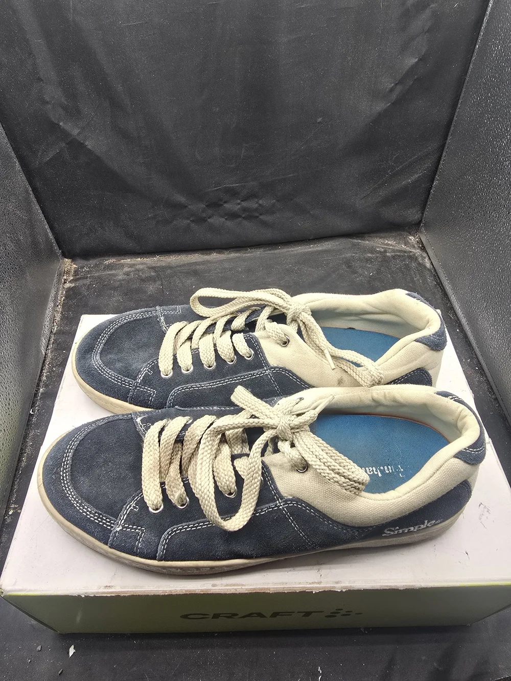 Simple Blue and Cream Men's Sneakers